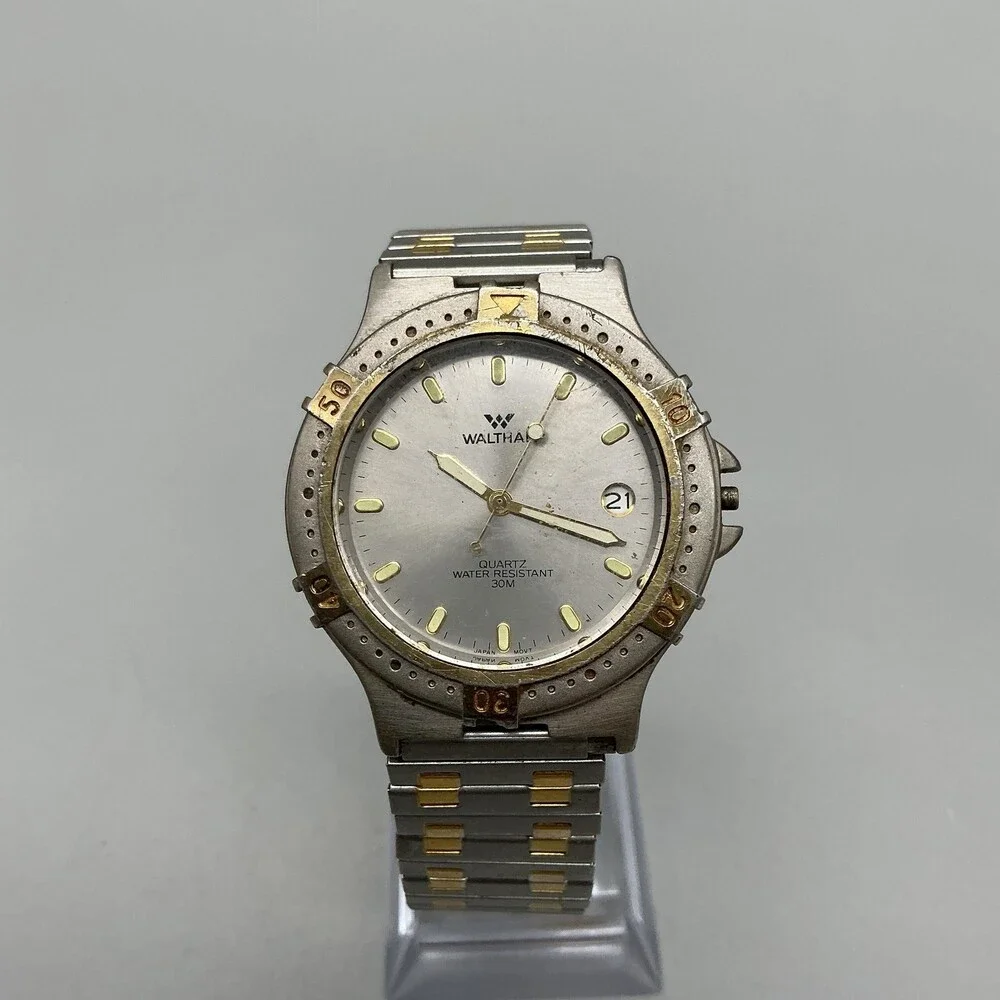 Waltham Mens Watch 36mm Silver Gold Tone Date XKE015-025 For Parts Not Running